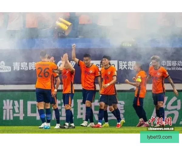 中超第21轮上海海港大胜河南 云南玉昆力克武汉三镇齐奏凯歌